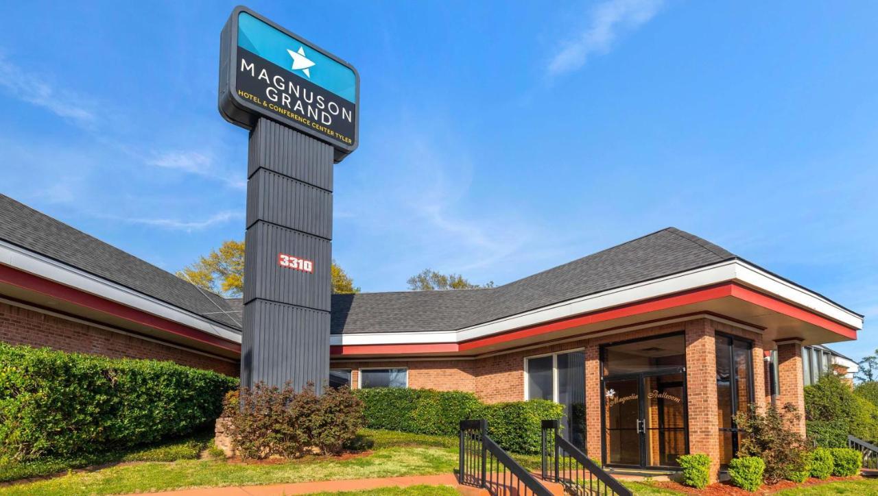 Magnuson Grand Hotel And Conference Center Tyler Exterior photo