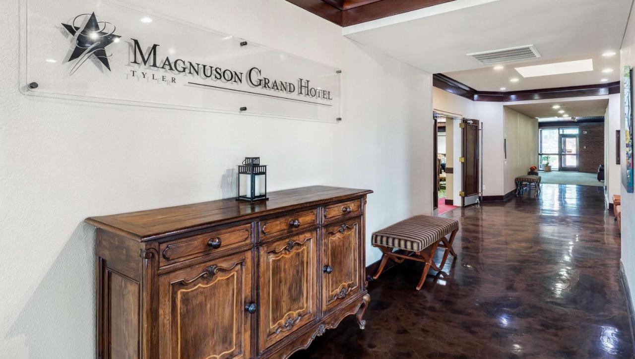 Magnuson Grand Hotel And Conference Center Tyler Exterior photo